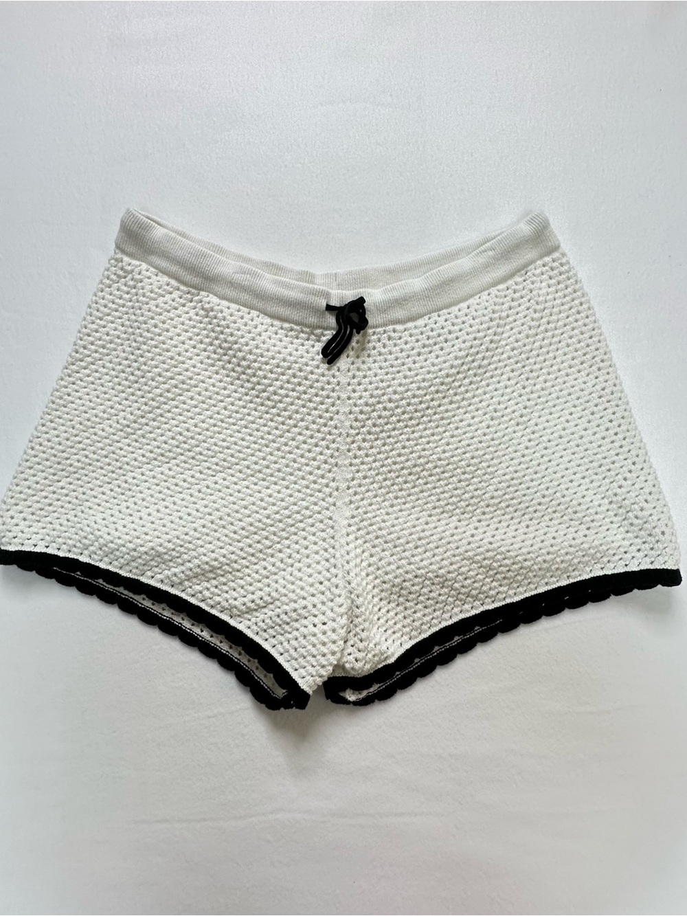 GAP White Knit Athletic Shorts with Black Trim and Drawcord
